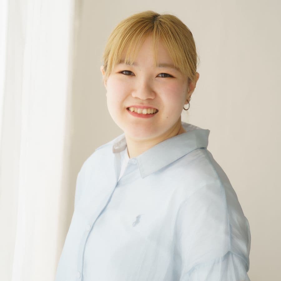 美容室スプラッシュ スタイリスト小湊萌未