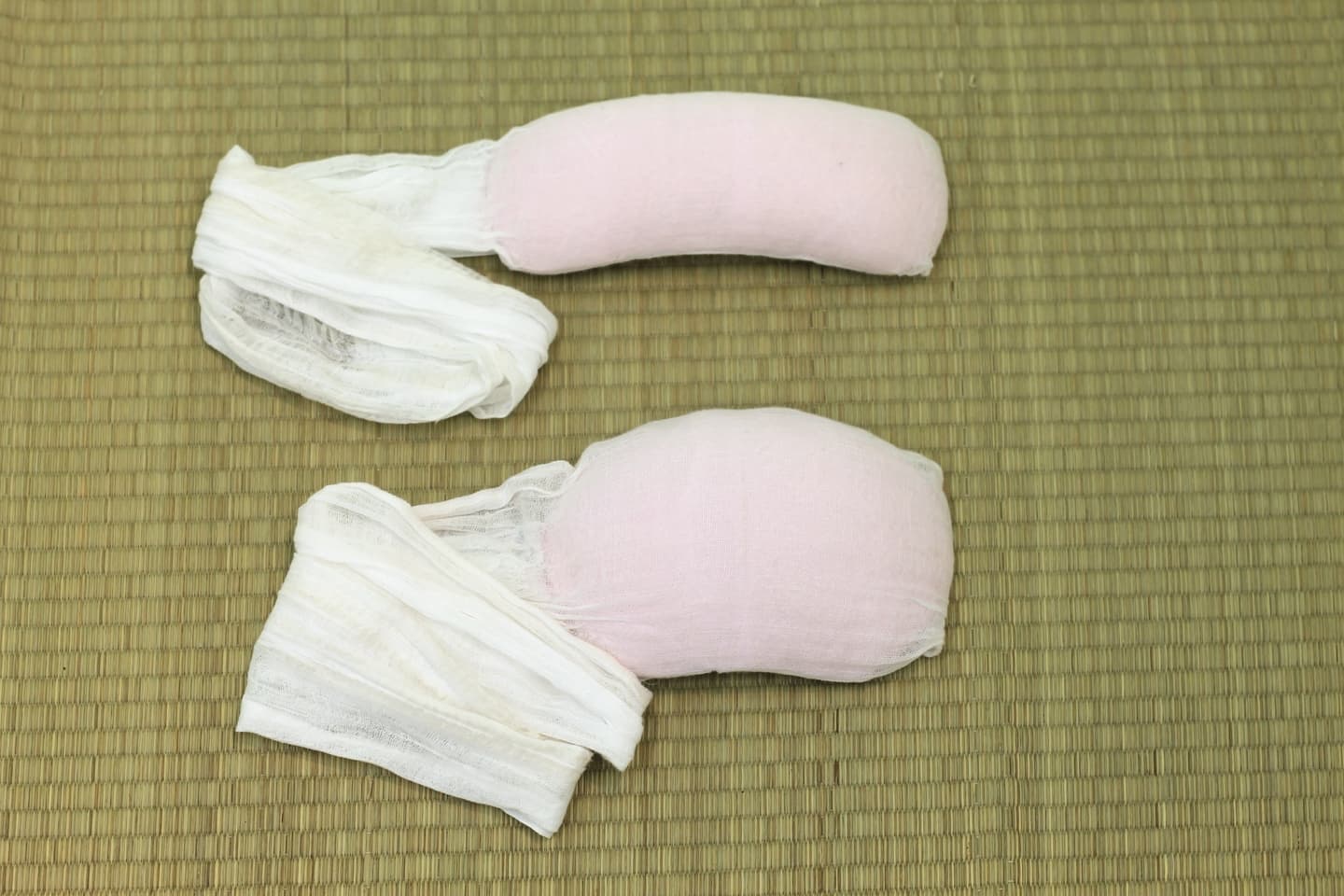 帯枕(おびまくら)